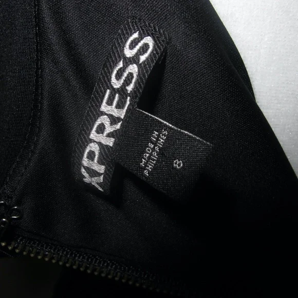 Express Women's Black Date Night Little Black Peplum Dress Size 8 EUC - Picture 8 of 8